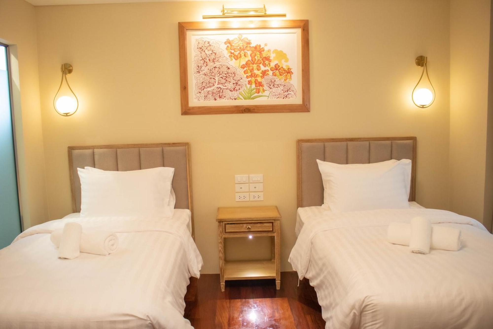 Siri Ratchadamnoen Bangkok Hotel Экстерьер фото